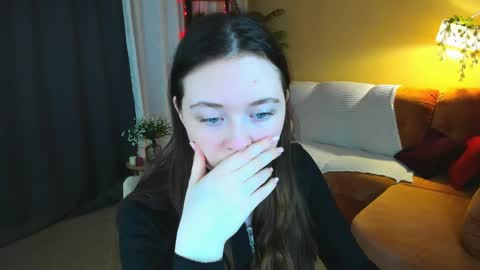 Snapshot of alluringeyess chatting on 23, 4, 2026 alluringeyess online show from 23, 4, 2026