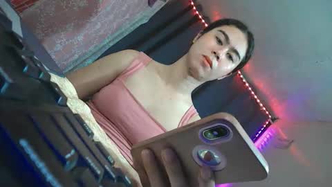Snapshot of alluringluna69 chatting on 4, 5, 2026 alluringluna69 online show from 4, 5, 2026