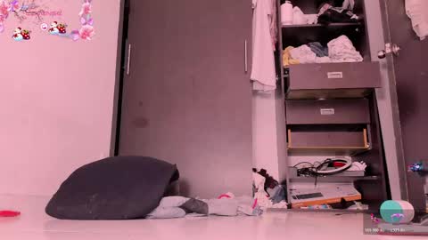 Snapshot of ally_cantero chatting on 26, 4, 2026 NEW VIDEOS IN MY PROFILE online show from 26, 4, 2026