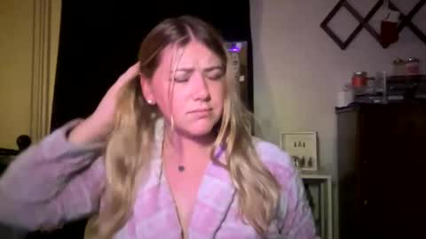 allyanalangel online show from 23, 11, 2025