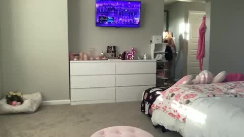 Snapshot of allymaeeee chatting on 21, 9, 2025 Ally Mae online show from 21, 9, 2025