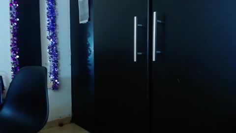 Snapshot of allyson_collins_ chatting on 28, 2, 2025 Allyson collins online show from 28, 2, 2025