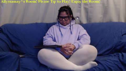 Allyssamay online show from 23, 1, 2025