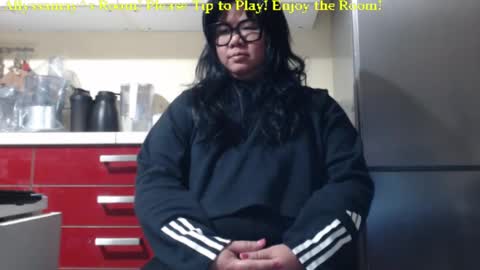 Allyssamay online show from 16, 2, 2025