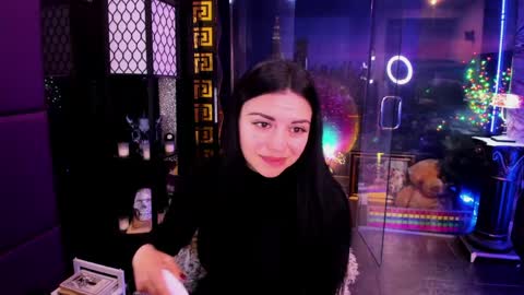 Snapshot of alma_pearl chatting on 4, 6, 2026 Alma online show from 4, 6, 2026
