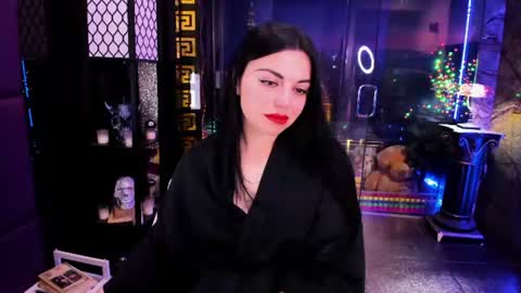 Snapshot of alma_pearl chatting on 10, 7, 2026 Alma online show from 10, 7, 2026