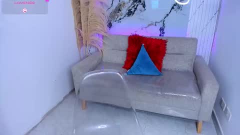 almalopez_ online show from 26, 11, 2025