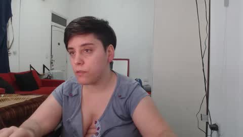 Snapshot of almondonwheels chatting on 3, 10, 2025 Almond online show from 3, 10, 2025