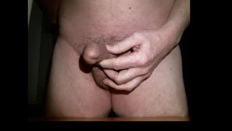 Snapshot of almost__home chatting on 22, 1, 2025 almost__home online show from 22, 1, 2025