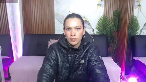 alonddra_tay online show from 1, 5, 2026