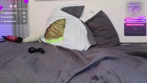 Snapshot of alondra_king chatting on 16, 3, 2026 alondra_king online show from 16, 3, 2026