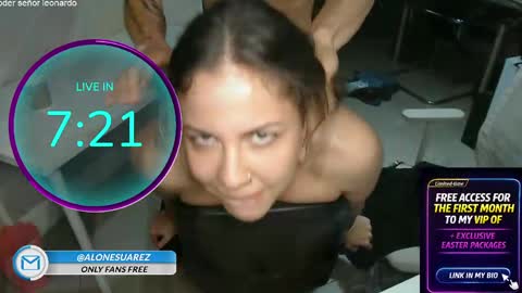 Snapshot of alondra_on_fire chatting on 7, 5, 2026 Alondra Suarez online show from 7, 5, 2026