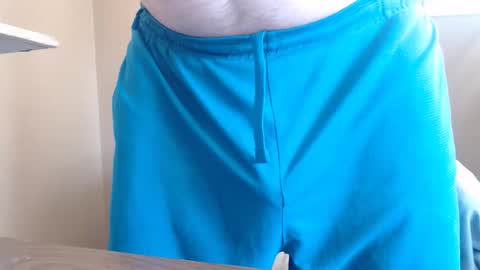 Snapshot of aloneandjustme chatting on 27, 4, 2026 JustMe online show from 27, 4, 2026