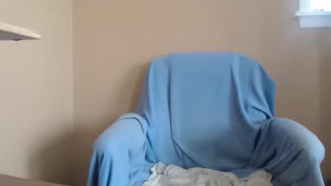 Snapshot of aloneandjustme chatting on 29, 4, 2026 JustMe online show from 29, 4, 2026