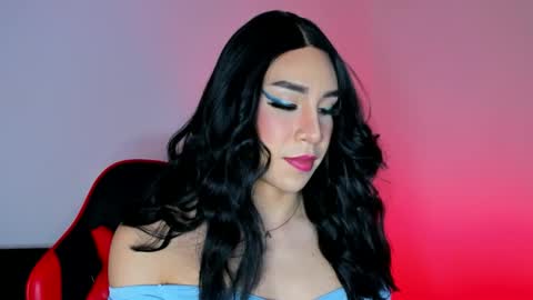 Snapshot of alonehazel chatting on 25, 10, 2025 Hazel Bowie online show from 25, 10, 2025