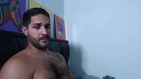 Snapshot of alonxoo chatting on 15, 4, 2026 alonxoo online show from 15, 4, 2026