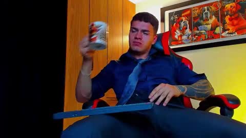 alpha_dominus_ online show from 19, 11, 2025