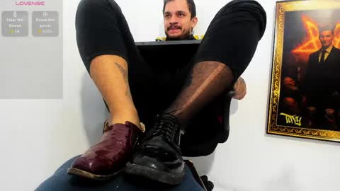 Snapshot of alpha_paganni chatting on 6, 4, 2026 alpha paganni online show from 6, 4, 2026