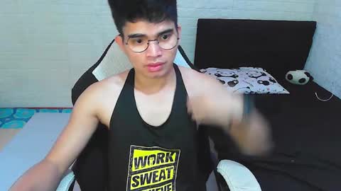 Angelo online show from 6, 11, 2025