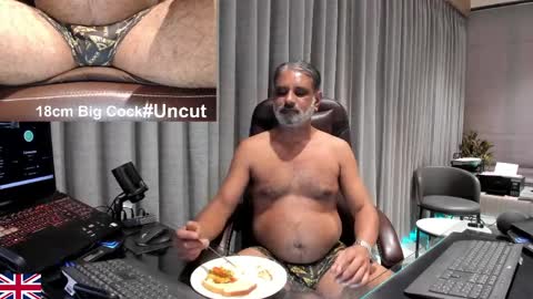 Snapshot of alpha_uk_boss chatting on 4, 4, 2026 alpha_uk_boss online show from 4, 4, 2026