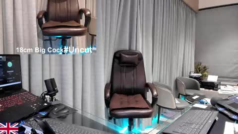 Snapshot of alpha_uk_boss chatting on 1, 5, 2026 alpha_uk_boss online show from 1, 5, 2026