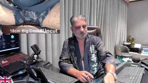 Snapshot of alpha_uk_boss chatting on 6, 5, 2026 alpha_uk_boss online show from 6, 5, 2026