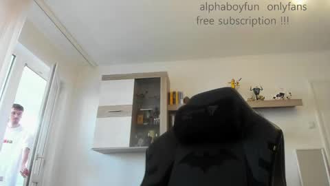 Snapshot of alphaboyfun chatting on 21, 3, 2026 Andi online show from 21, 3, 2026