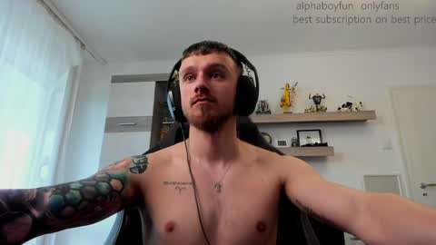 Snapshot of alphaboyfun chatting on 10, 5, 2026 Andi online show from 10, 5, 2026