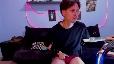 Snapshot of alphadioniso chatting on 21, 4, 2026 Dioniso online show from 21, 4, 2026