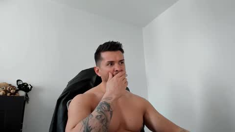 Snapshot of alphagodleatherking92 chatting on 12, 3, 2026 LeatherMaster online show from 12, 3, 2026