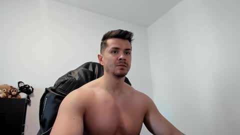 Snapshot of alphagodleatherking92 chatting on 26, 3, 2026 LeatherMaster online show from 26, 3, 2026