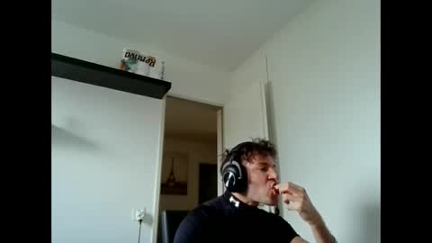 Snapshot of alphah_hunk chatting on 29, 3, 2026 alphah_hunk online show from 29, 3, 2026