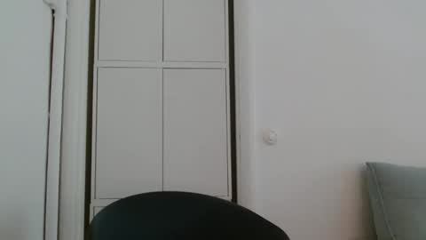 alphahung23 online show from 5, 11, 2025