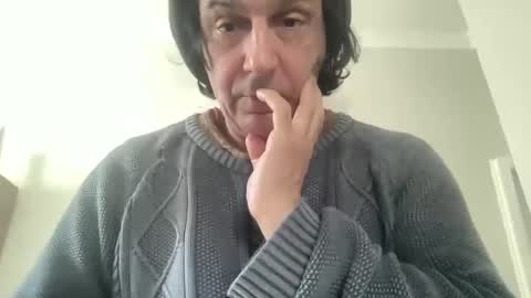 Snapshot of alphandre chatting on 27, 1, 2025 AlphAndre online show from 27, 1, 2025