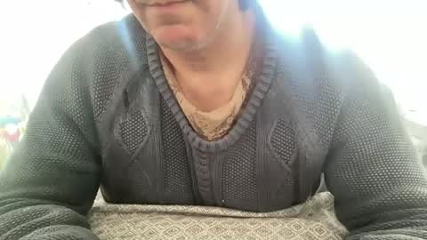 Snapshot of alphandre chatting on 27, 1, 2025 AlphAndre online show from 27, 1, 2025