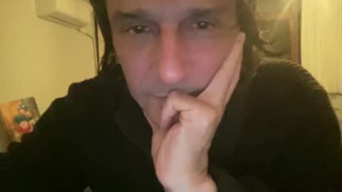 Snapshot of alphandre chatting on 29, 1, 2025 AlphAndre online show from 29, 1, 2025