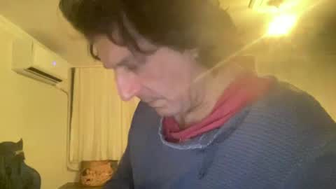 Snapshot of alphandre chatting on 2, 2, 2025 AlphAndre online show from 2, 2, 2025