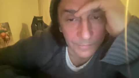 Snapshot of alphandre chatting on 2, 3, 2025 AlphAndre online show from 2, 3, 2025