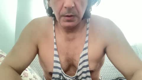 Snapshot of alphandre chatting on 4, 3, 2025 AlphAndre online show from 4, 3, 2025