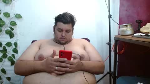 Snapshot of altairstudiosboy chatting on 24, 2, 2025 Jhosep online show from 24, 2, 2025