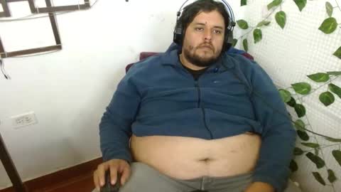 Snapshot of altairstudiosboy chatting on 16, 10, 2025 Jhosep online show from 16, 10, 2025