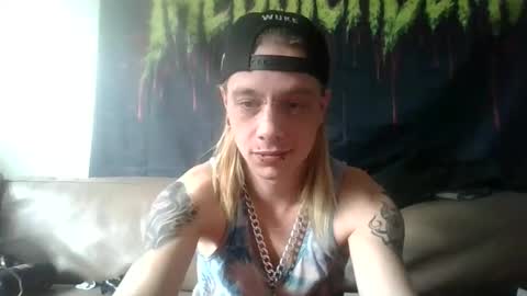 Snapshot of altboy010 chatting on 28, 3, 2026 altboy010 online show from 28, 3, 2026