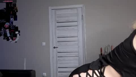 Snapshot of altheadoye1 chatting on 20, 5, 2026 altheadoye1 online show from 20, 5, 2026