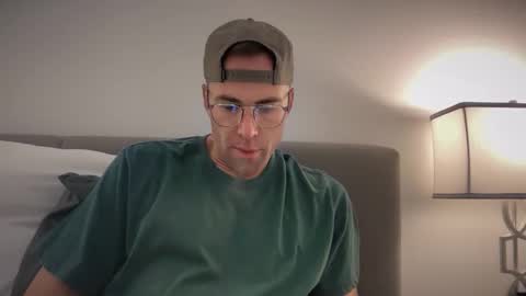 Snapshot of altoknights1 chatting on 7, 5, 2026 altoknights1 online show from 7, 5, 2026