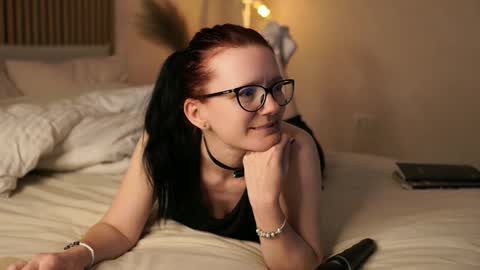 Snapshot of alucidreaming chatting on 3, 5, 2026 Lucid Dreaming online show from 3, 5, 2026
