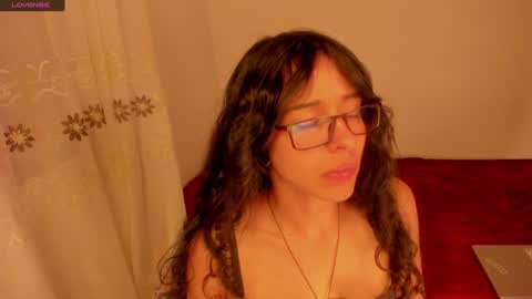 Snapshot of aluna_0310 chatting on 16, 1, 2025 . . online show from 16, 1, 2025