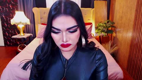 Snapshot of alurajhenson chatting on 8, 4, 2026 Alura Jhenson online show from 8, 4, 2026