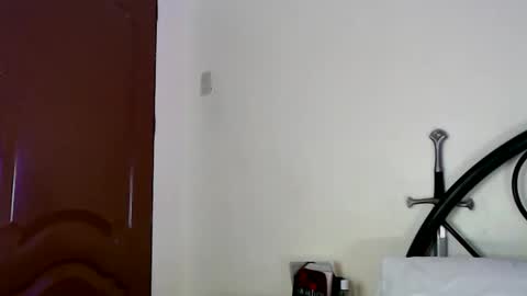 Snapshot of alves_anna chatting on 4, 3, 2026 nna alves online show from 4, 3, 2026