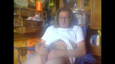 Snapshot of alwayshard4u1 chatting on 1, 1, 2025 alwayshard4u1 online show from 1, 1, 2025