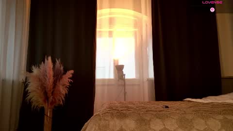 Snapshot of alwayssunnny chatting on 18, 6, 2026 Lilu online show from 18, 6, 2026